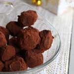 Pâtisserie de Noël : truffes chocolat noir-rhum