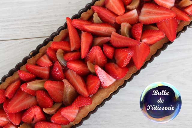 Recette estivale : tarte fraises-rhubarbe