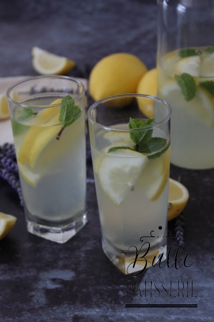 Recette de boisson fraîche express : citronnade et limonade maison