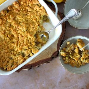 Crumble pomme-rhubarbe-cannelle
